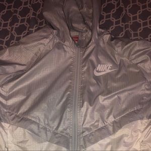 Women’s Nike Jaket